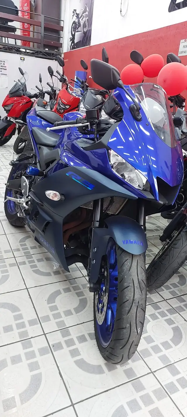 Moto Yamaha YZF R3 2024 ABS