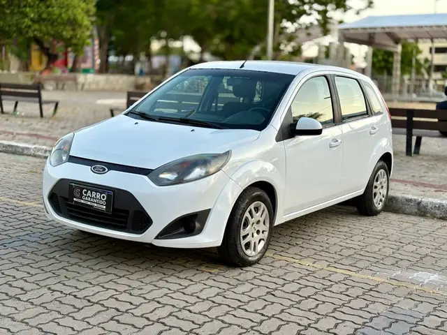 Carro Ford Fiesta Hatch 2013 Rocam 1.0 (Flex)