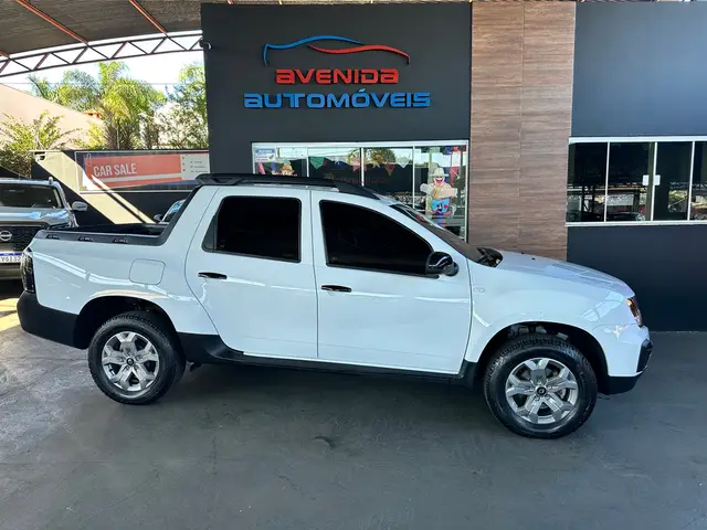 Carro Renault Oroch 2024 Intense 1.6 (Flex)