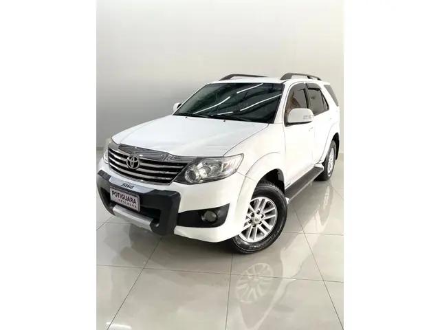 Carro Toyota SW4 2015 Hilux  2.7 4x2 SR (Flex)