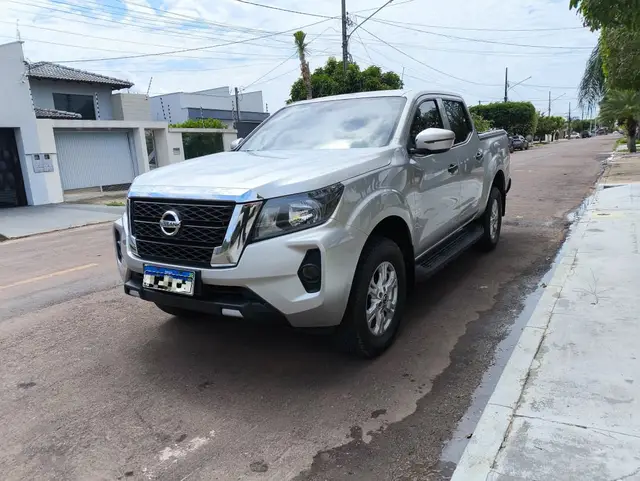 Carro Nissan Frontier 2023 SE CD 4x4 2.3 Bi-TB Diesel Aut.
