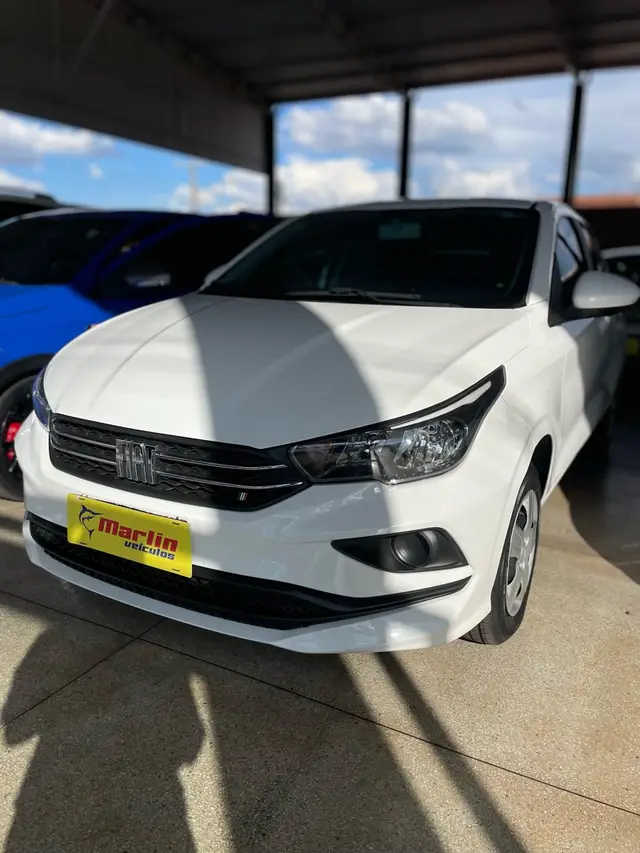 Carro Fiat Cronos 2023 Drive 1.3 (Flex) MT