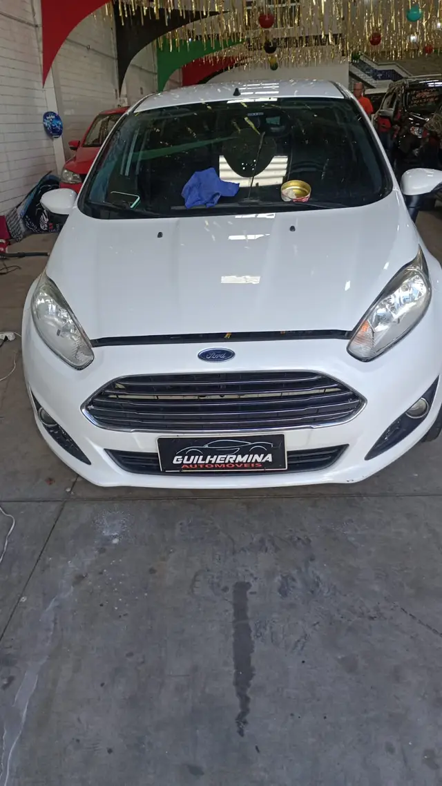 Carro Ford New Fiesta Hatch 2015 New Fiesta Titanium 1.6 16V PowerShift