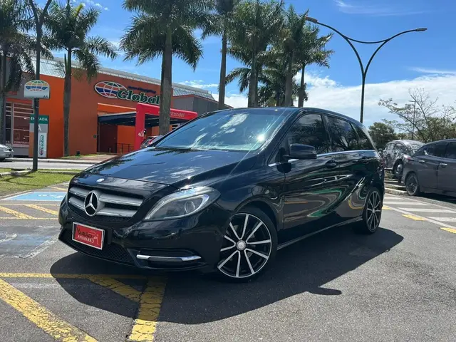 Carro Mercedes-Benz Classe B 2013 200 CGI 1.6 Turbo