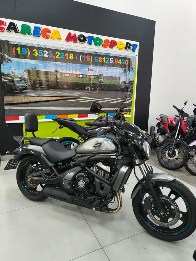 Moto Kawasaki Vulcan 2025 S Café