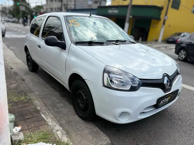 Carro Renault Clio 2015 Authentique 1.0 16V (Flex) 2p