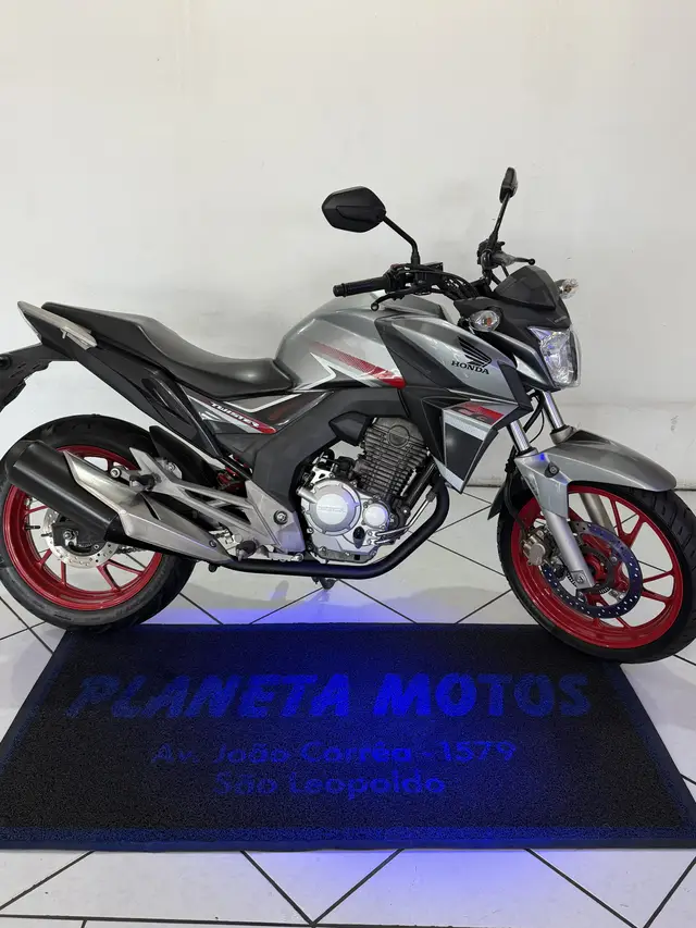 Moto Honda CB 250F Twister 2018 (ABS)