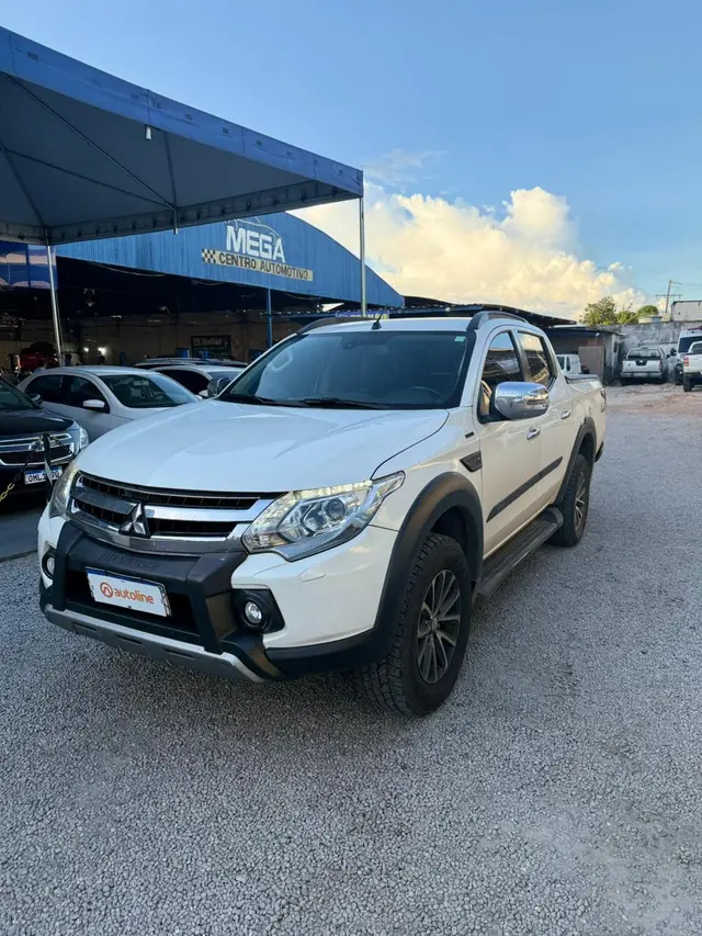 Carro Mitsubishi L200 Triton Sport 2021 Sport 2.4 DID-H HPE-S 4WD (Aut)