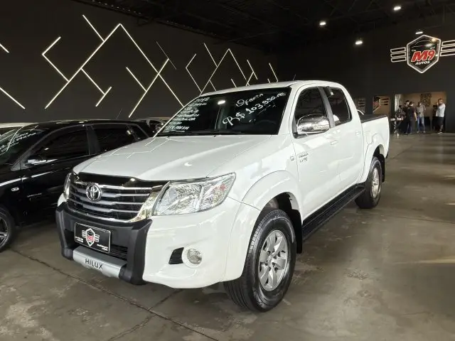 Carro Toyota Hilux Cabine Dupla 2012 Hilux 2.7 SR CD 4x2 (Flex) (Aut)