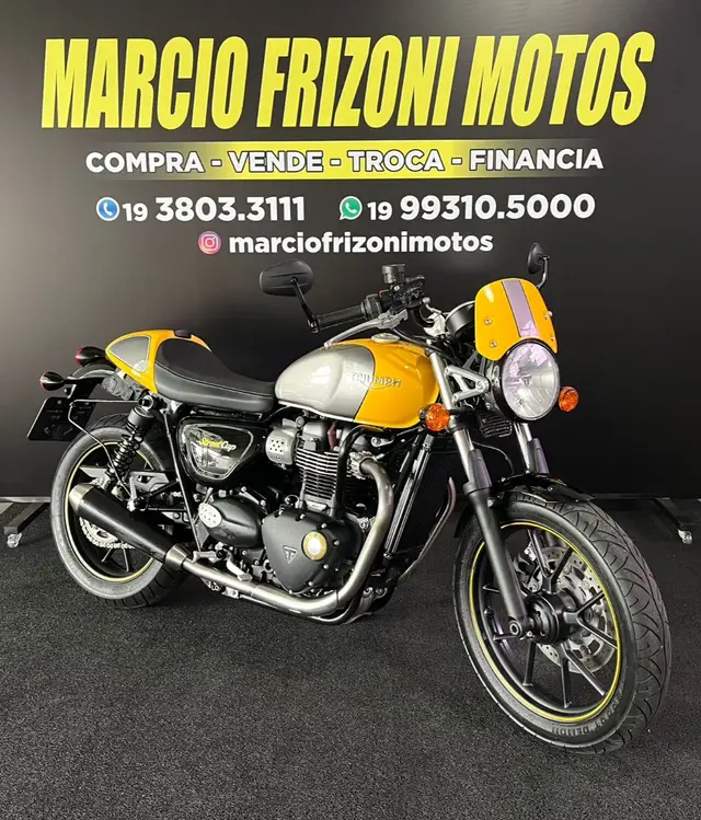 Moto Triumph Street Cup 2017 900