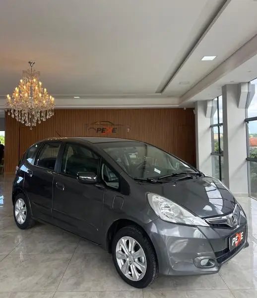 Carro Honda Fit 2013 DX 1.4 (Flex)