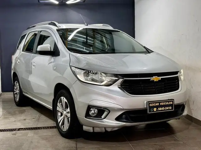 Carro Chevrolet Spin 2023 Premier 1.8 (Aut.)