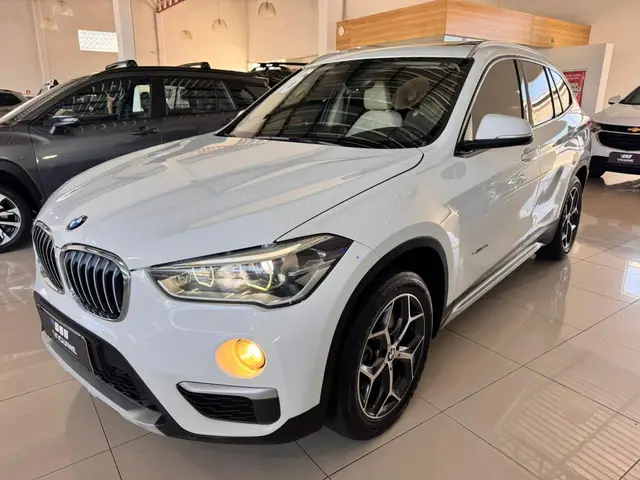 Carro BMW X1 2016 2.0 sDrive20i GP