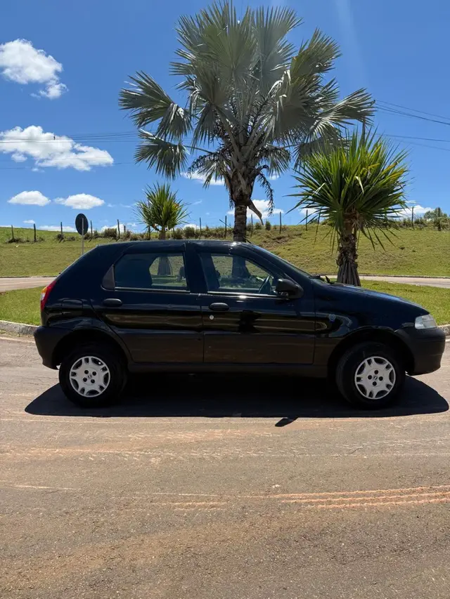 Carro Fiat Palio 2005 Palio 1.0/ Trofeo 1.0 Fire/ Fire Flex 4p
