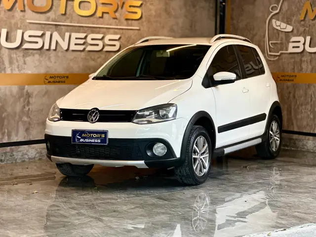 Carro Volkswagen CrossFox 2013 1.6 VHT (Flex)