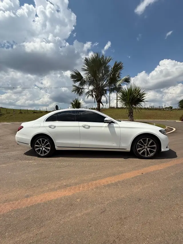Carro Mercedes-Benz Classe E 2017 E 250 Exclusive Edition 1