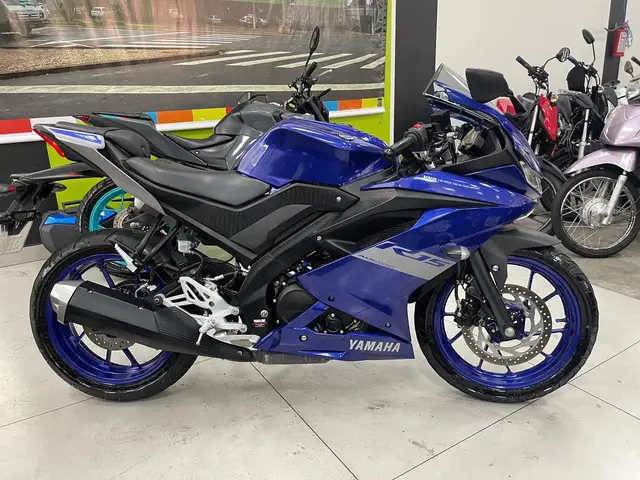 Moto Yamaha YZF R15 2024 ABS