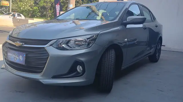 Carro Chevrolet Onix 2024 1.0