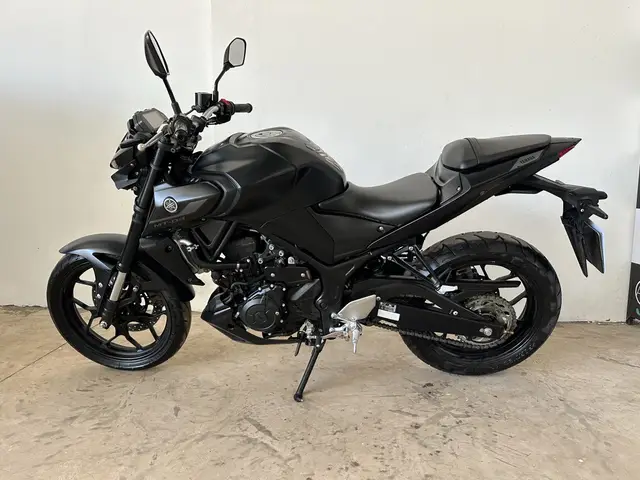 Moto Yamaha MT-03 2024 ABS