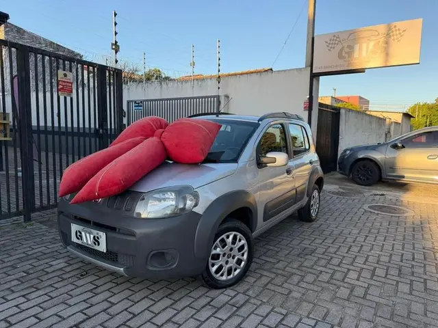 Carro Fiat Uno 2014 Vivace 1.0 8V (Flex) 2p