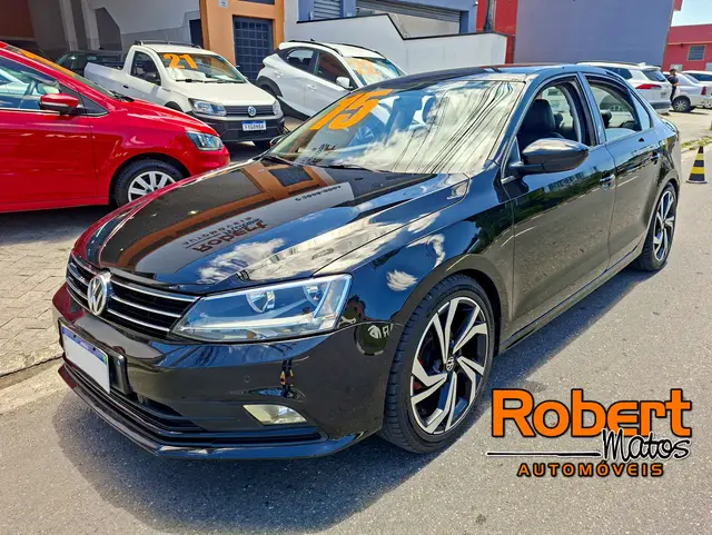 Carro Volkswagen Jetta 2015 2.0 Comfortline Tiptronic (Flex)