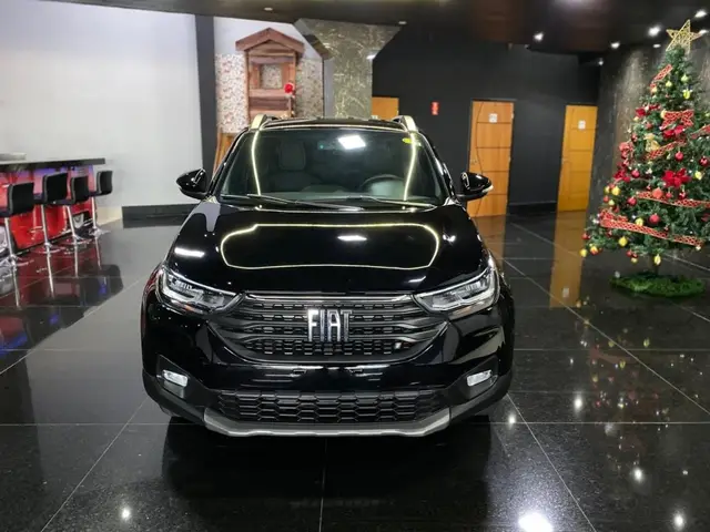 Carro Fiat Strada 2022 Volcano 1.3 CD (Flex)