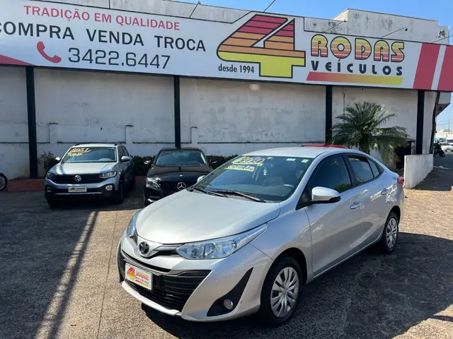 Carro Toyota Yaris Sedan 2020 1.5 XL CVT (Flex)