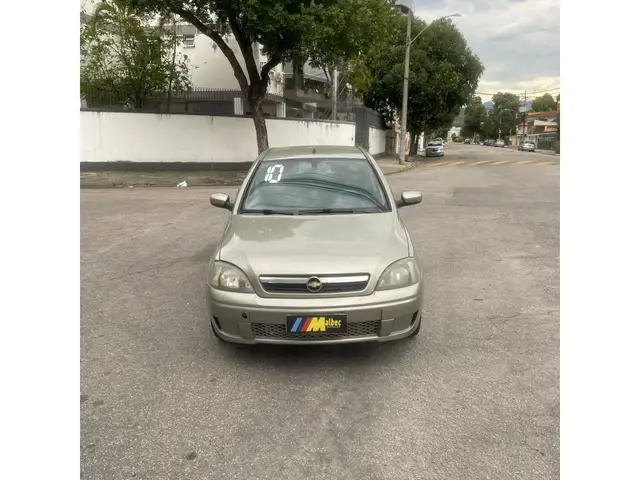 Carro Chevrolet Corsa Hatch 2011 Maxx 1.4 (Flex)