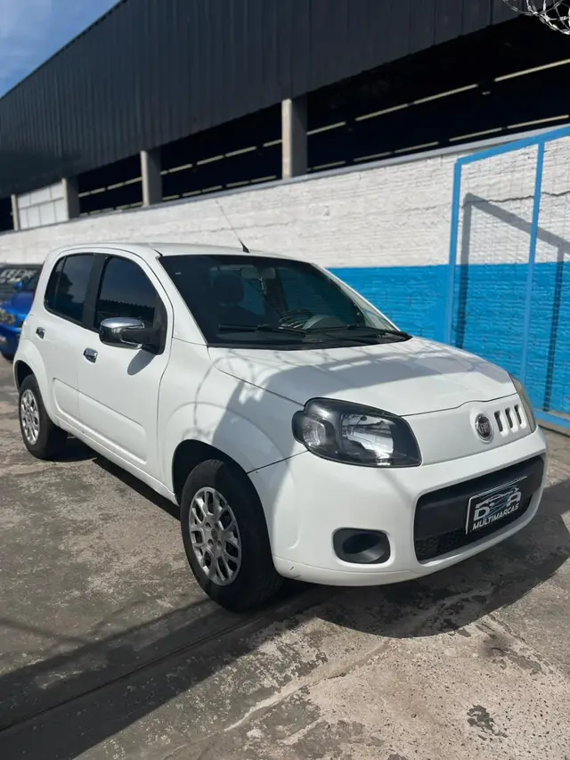Carro Fiat Uno 2016 Vivace 1.0 8V (Flex) 4p