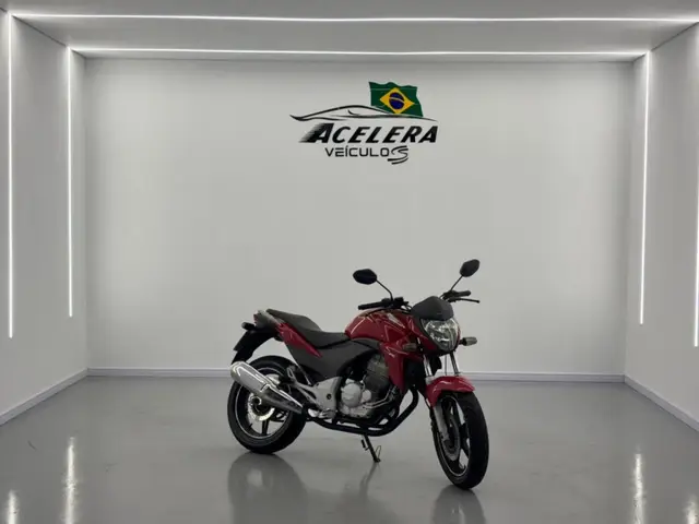 Moto Honda CB 300R 2014 (ABS)