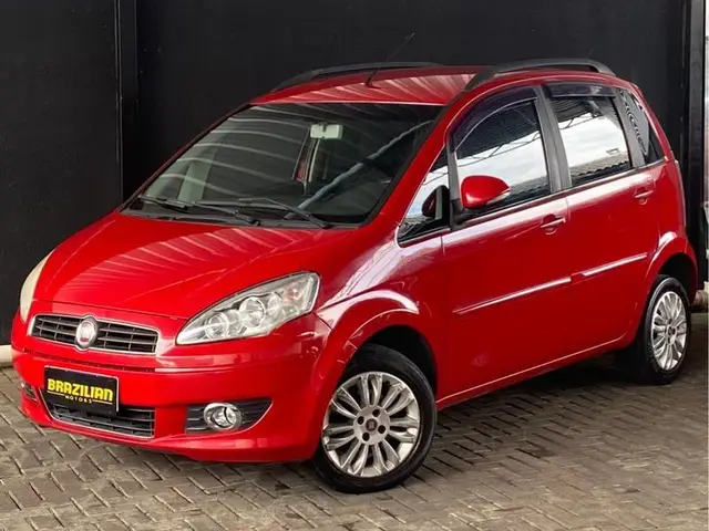 Carro Fiat Idea 2011 Attractive 1.4 8V (Flex)