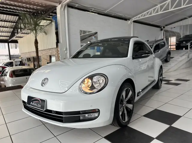 Carro Volkswagen Fusca 2014 2.0 TSi Sport DSG