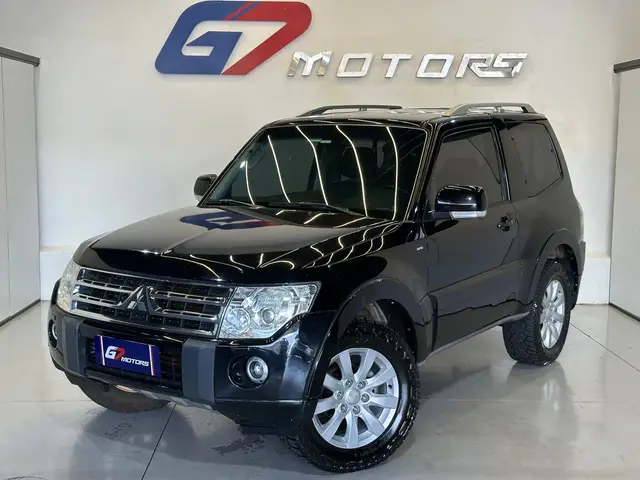 Carro Mitsubishi Pajero Full 2011 HPE 3.8 3p