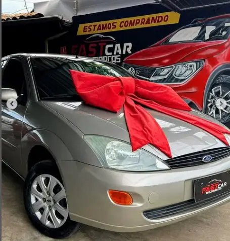 Carro Ford Focus Hatch 2002 1.8 16V