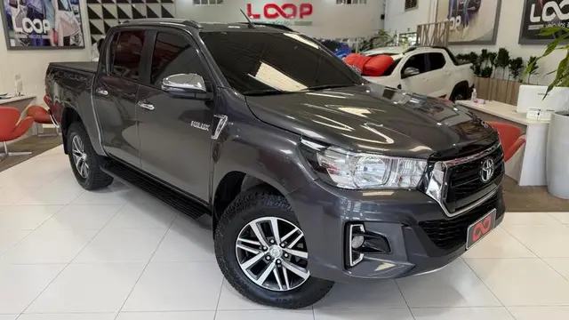 Carro Toyota Hilux Cabine Dupla 2020 Hilux 2.7 SR CD 4x2 (Flex)