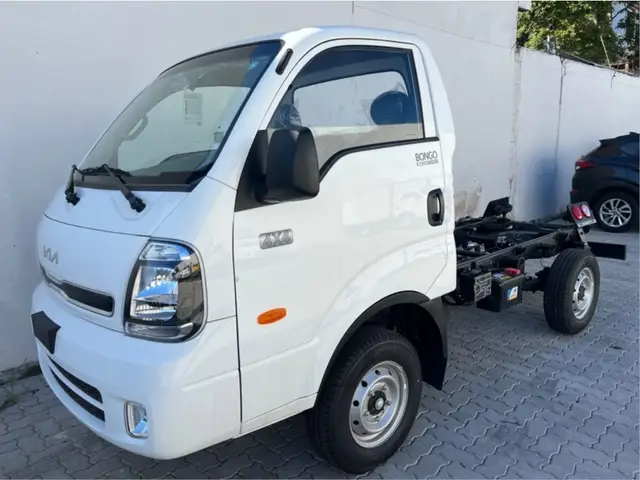 Carro Kia Bongo 2025 K2500 2.5 4x4