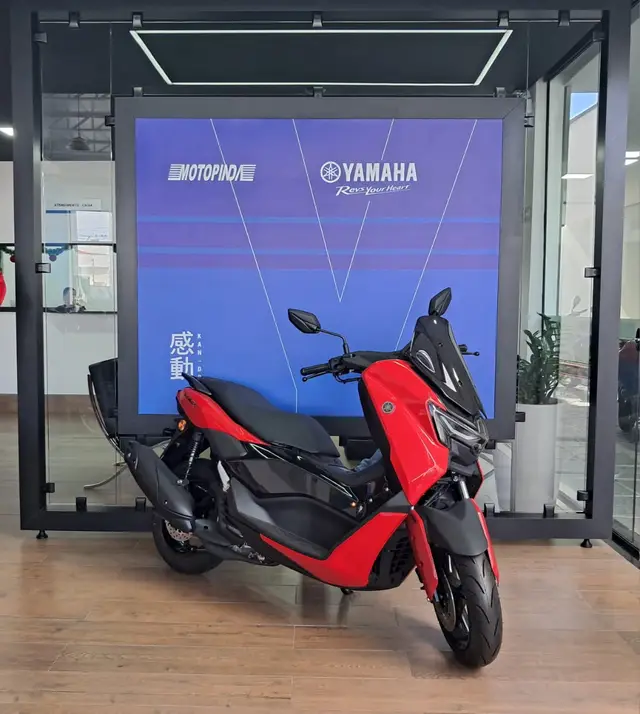 Moto Yamaha NMax 2025 Connected 160 ABS