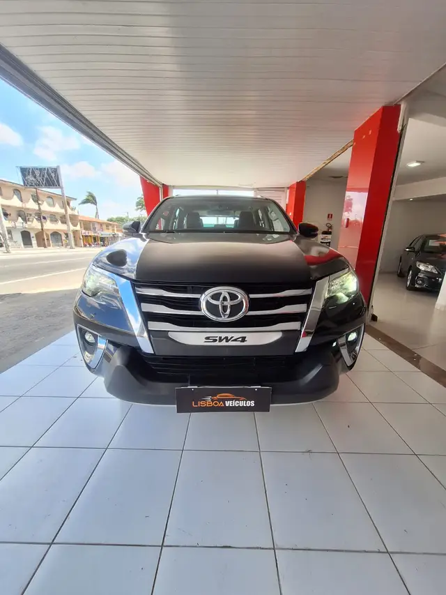 Carro Toyota SW4 2019 2.8 TDI SRX 7L 4x4 (Aut) (Diesel)