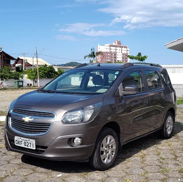 Carro Chevrolet Spin 2015 LTZ 7S 1.8 (Flex) (Aut)