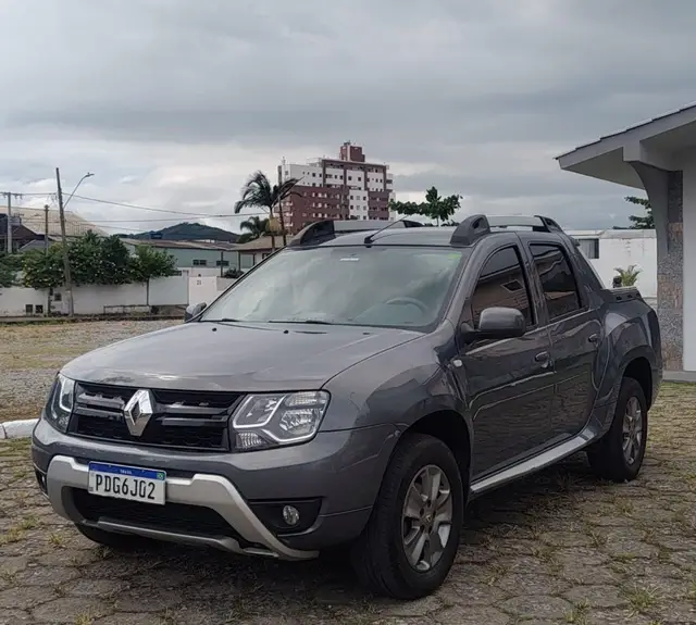Carro Renault Duster Oroch 2017 2.0 16V Dynamique (Aut) (Flex)
