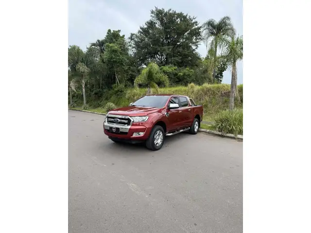 Carro Ford Ranger Cabine Dupla 2017 Ranger 2.5 XLT CD (Flex)