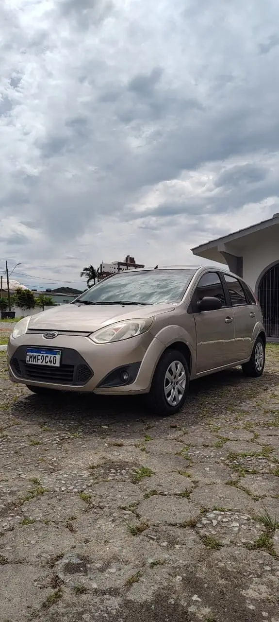 Carro Ford Fiesta Hatch 2014 1.6