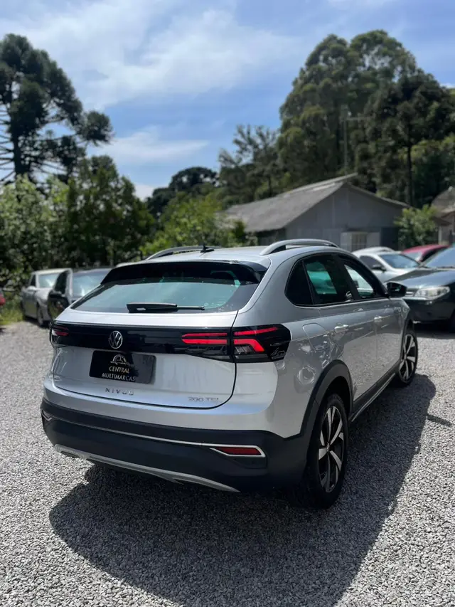 Carro Volkswagen Nivus 2021 Highline 1.0 Turbo (Aut.)