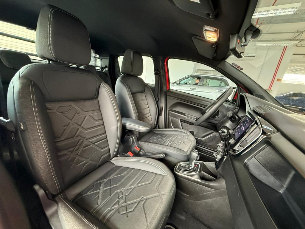 Strada Volcano 1.3 CD AT (Flex)11