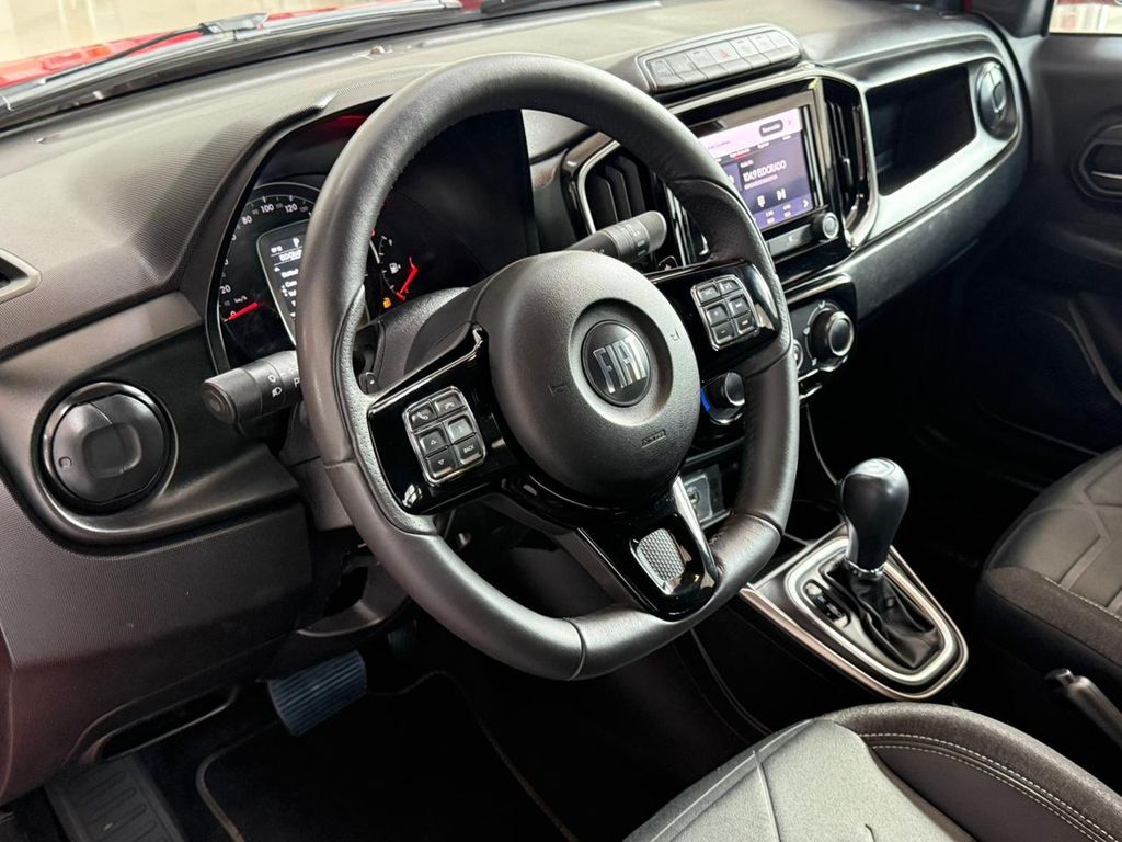 Strada Volcano 1.3 CD AT (Flex)13