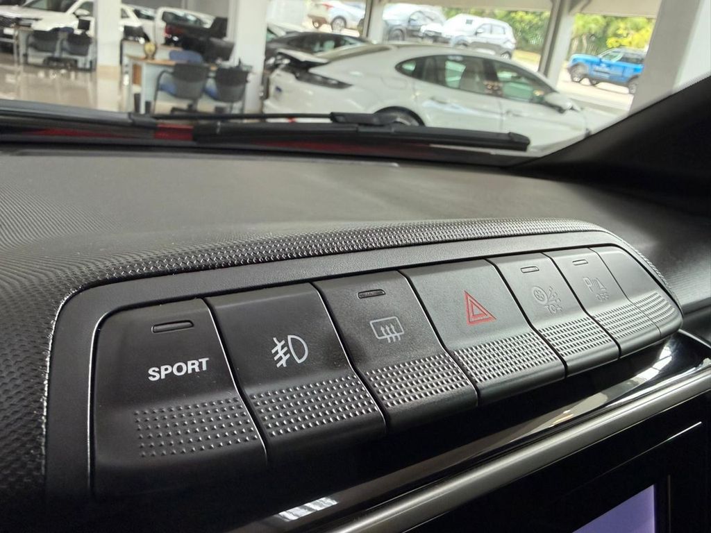 Strada Volcano 1.3 CD AT (Flex)16