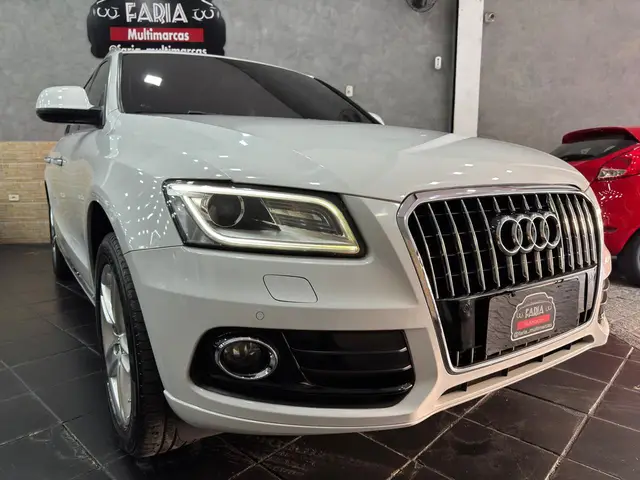 Carro Audi Q5 2015 2.0 TFSI Ambiente Tiptronic Quattro