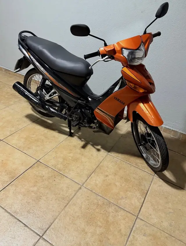 Moto Yamaha Crypton 115 2014 K