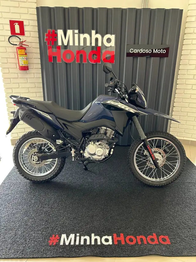 Moto Honda NXR 160 2026 Bros CBS