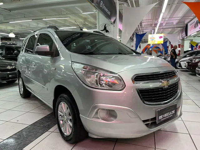 Carro Chevrolet Spin 2014 LT 5S 1.8 (Aut) (Flex)